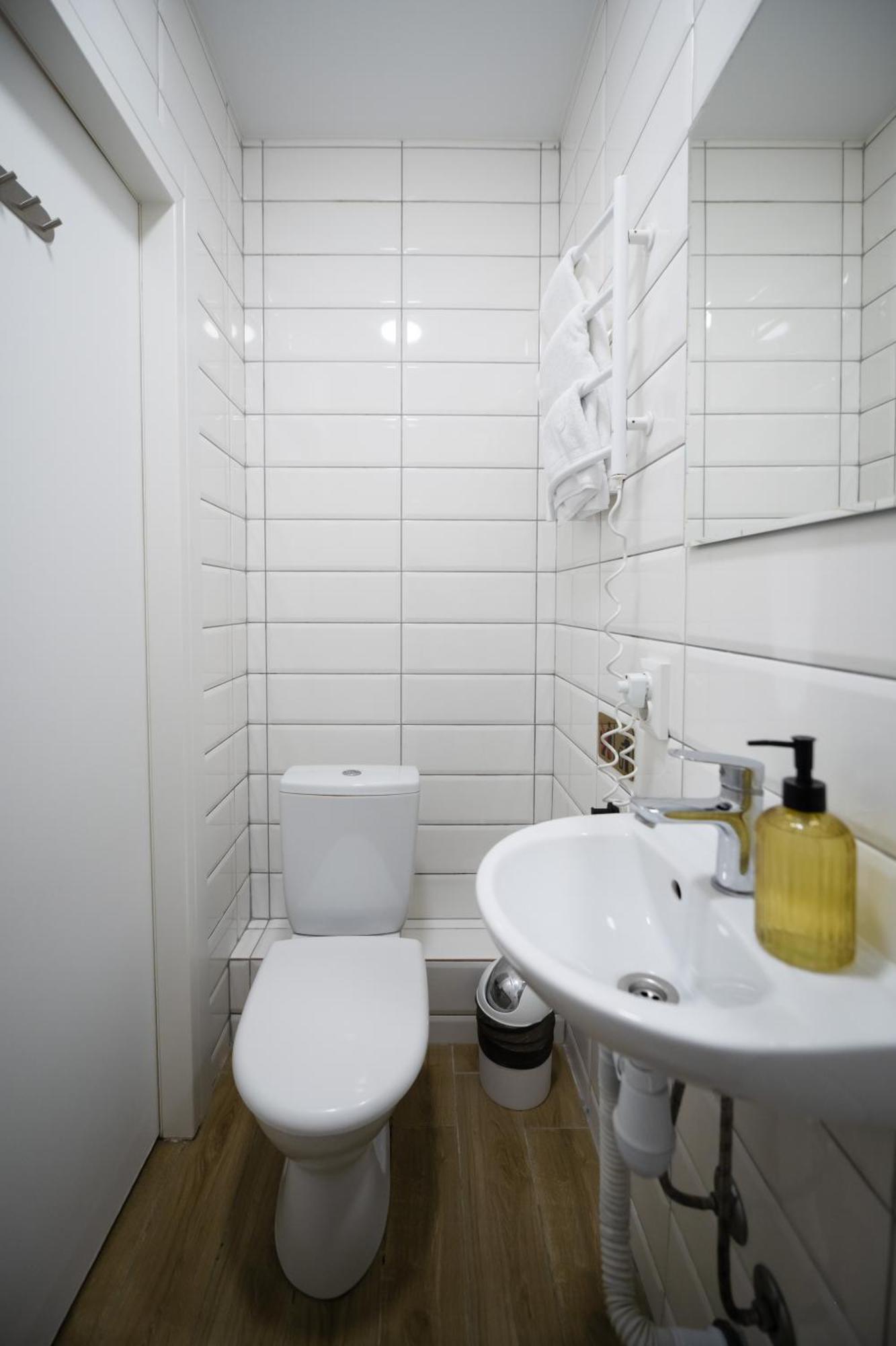 Apartment Myfreedom поруч із метро вокзальна Kyiv