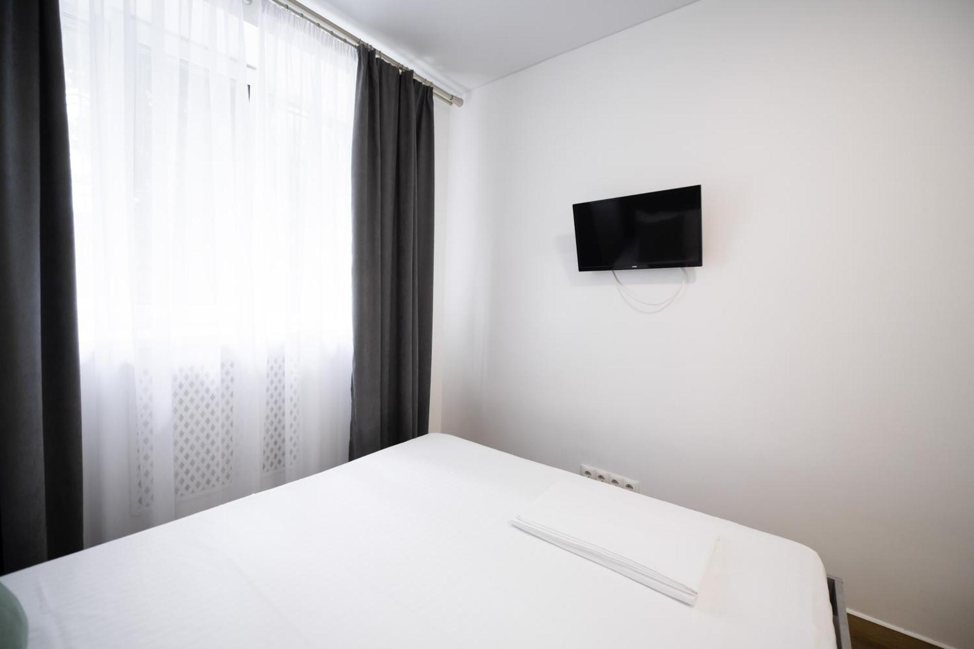 Apartment Myfreedom поруч із метро вокзальна *